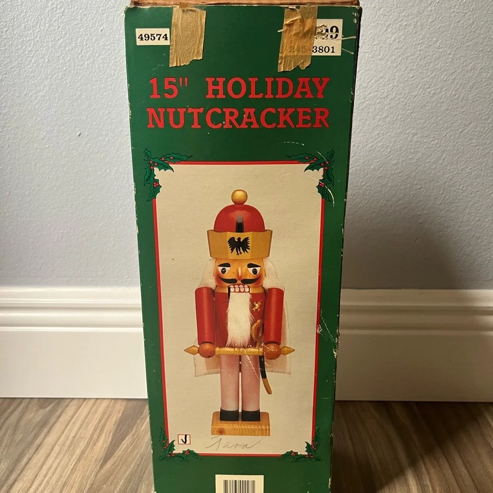 Vintage 15” Holiday Nutcracker With Original Box Red gold black